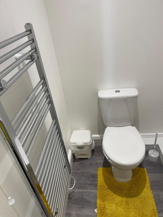 Room In Gloucester Road 4 Bristol Exterior foto
